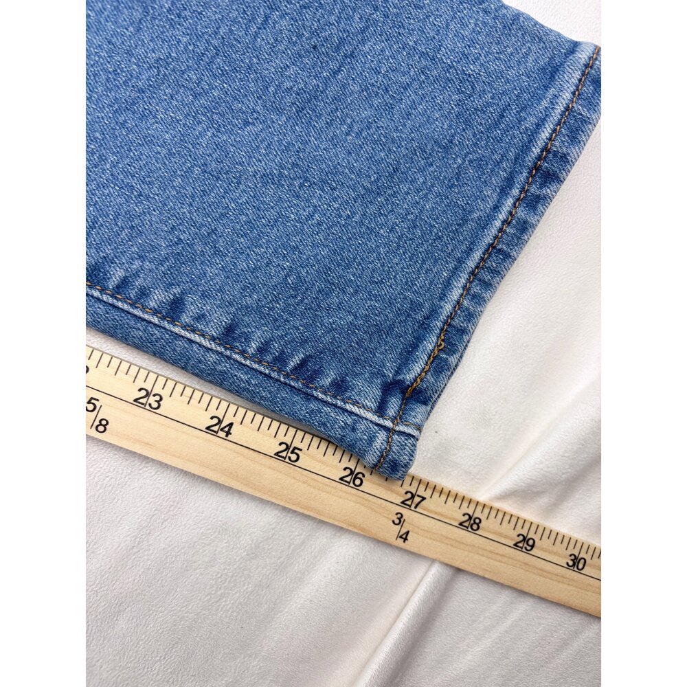 Levi's Wedgie Straight Jeans Women's 29x28 Medium Blue - Picture 11 of 12